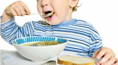 Mangiare da soli